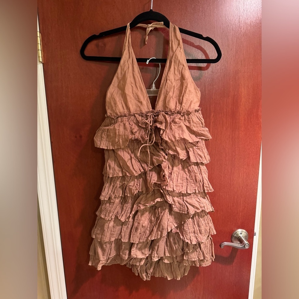 Elizabeth & James Tiered Halter Dress Sz XS NWT